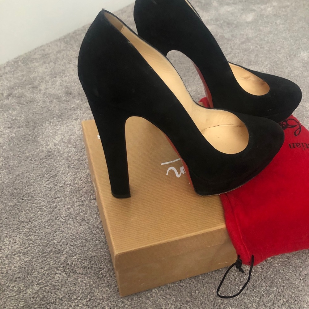 ❌SOLD❌Louboutin BIBI 140mm. Suede. Black. Size 40. - Picture 10 of 12